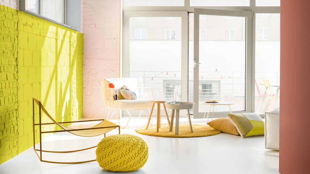 bold-yellow-breakout-space